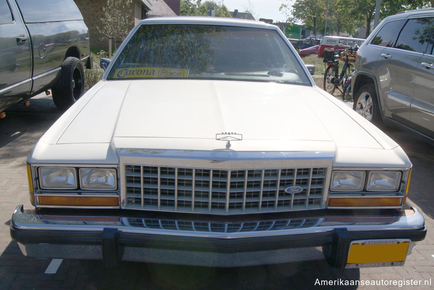 Ford LTD Crown Victoria uit 1983